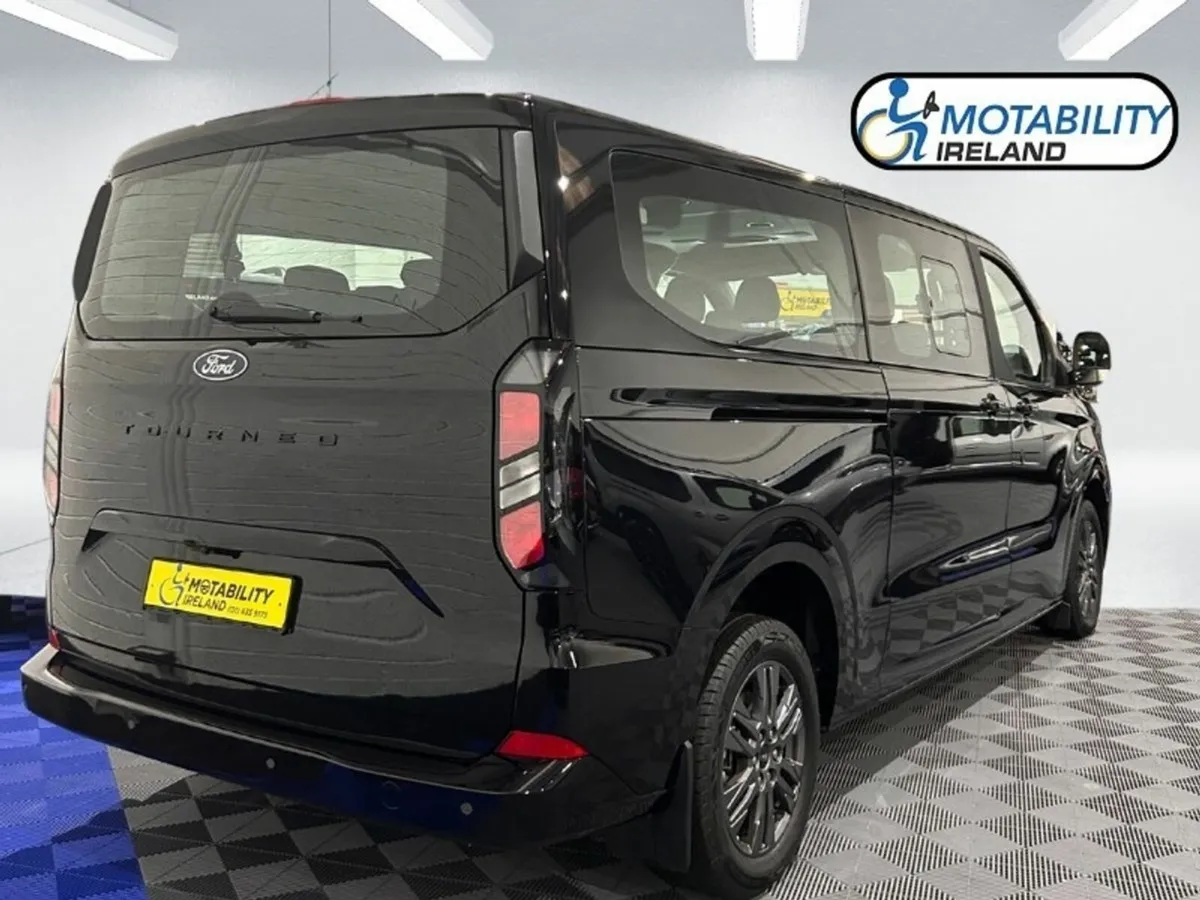 Ford Tourneo Custom Family Conversion - Image 2