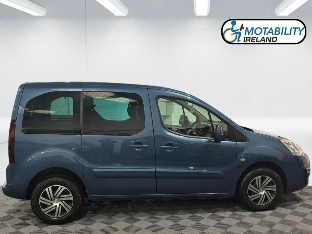 Citroen Berlingo Wheelchair Accessible - Image 3