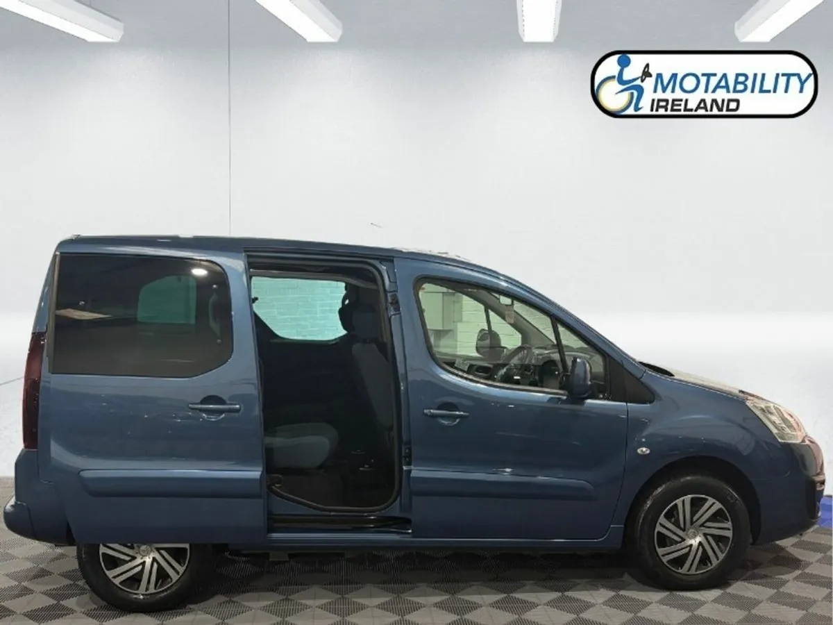 Citroen Berlingo Wheelchair Accessible - Image 4