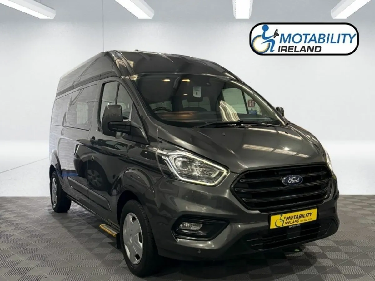 Ford Transit Custom Wheelchair Accessible - Tail-L - Image 1