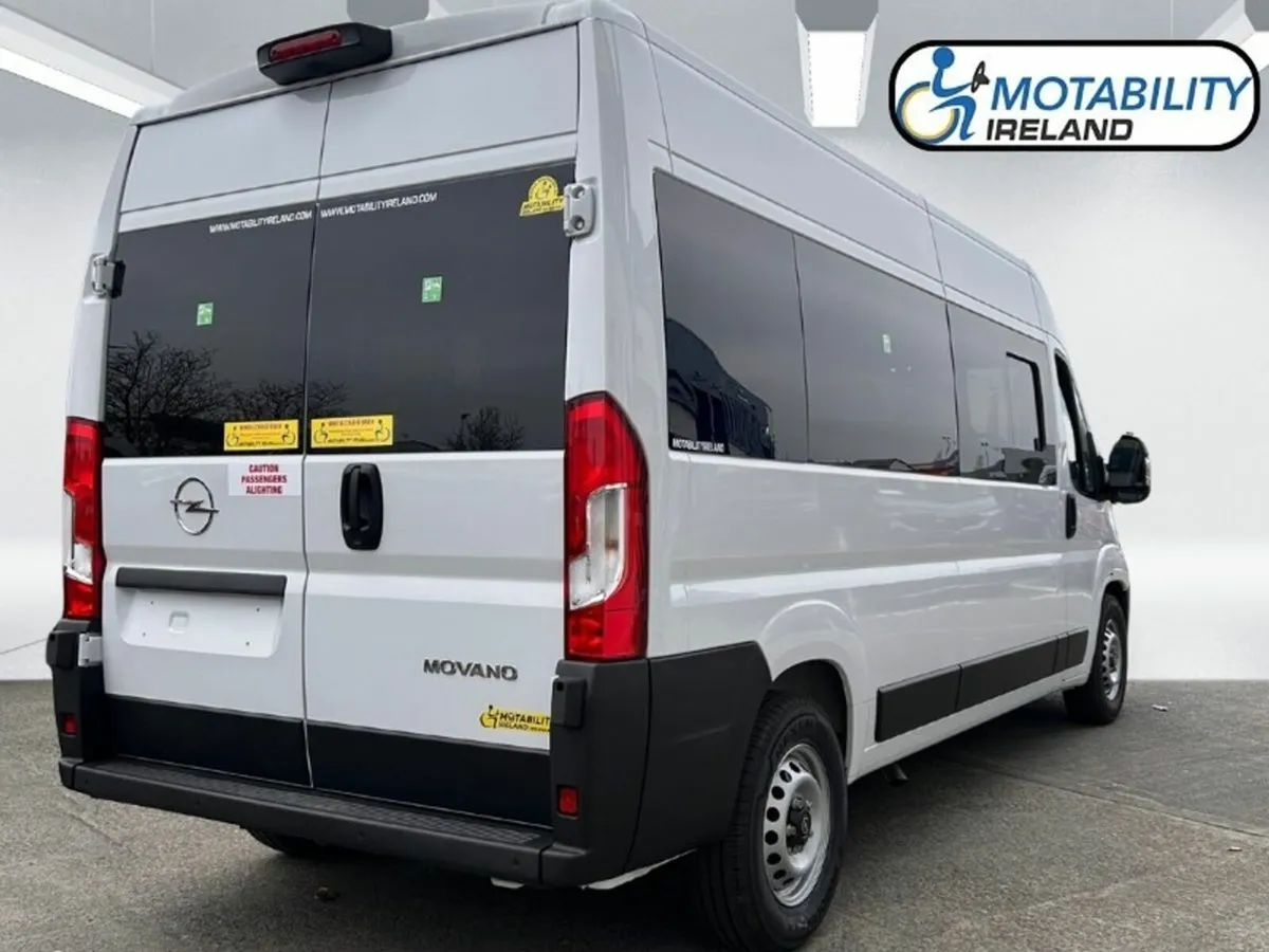Opel Movano Komfort L3H2 Accessible Minibus - Image 2