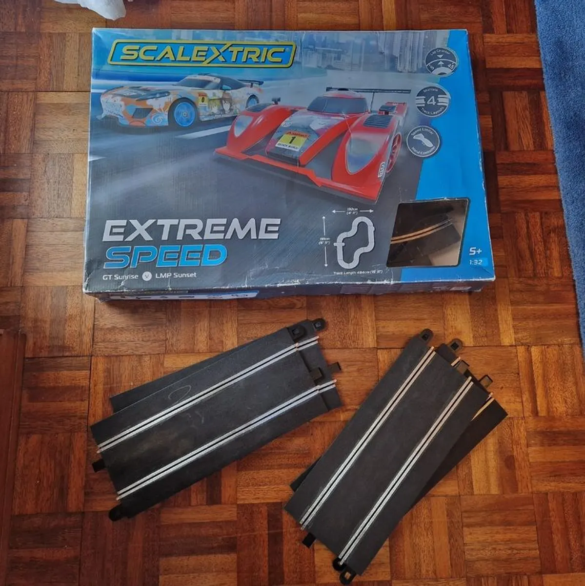 Scalextric Extreme Speed Set EXTENDED: with extra straight track. - Image 2