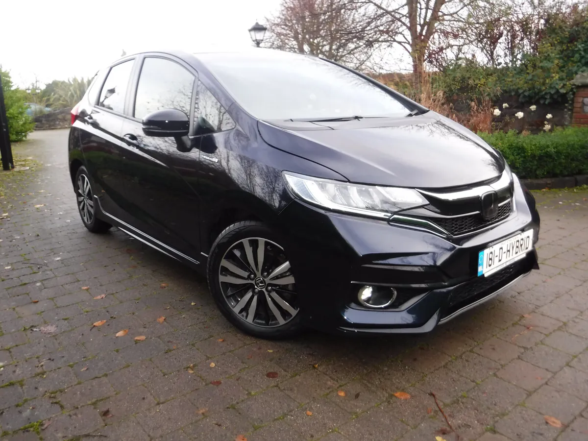 HONDA FIT 1.5 AUTO HYBRID SPORTS LOW MILEAGE - Image 1