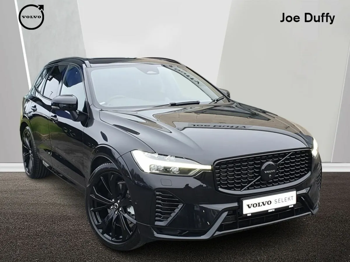 Volvo XC60 T6 Black Edition Ultra - Image 1