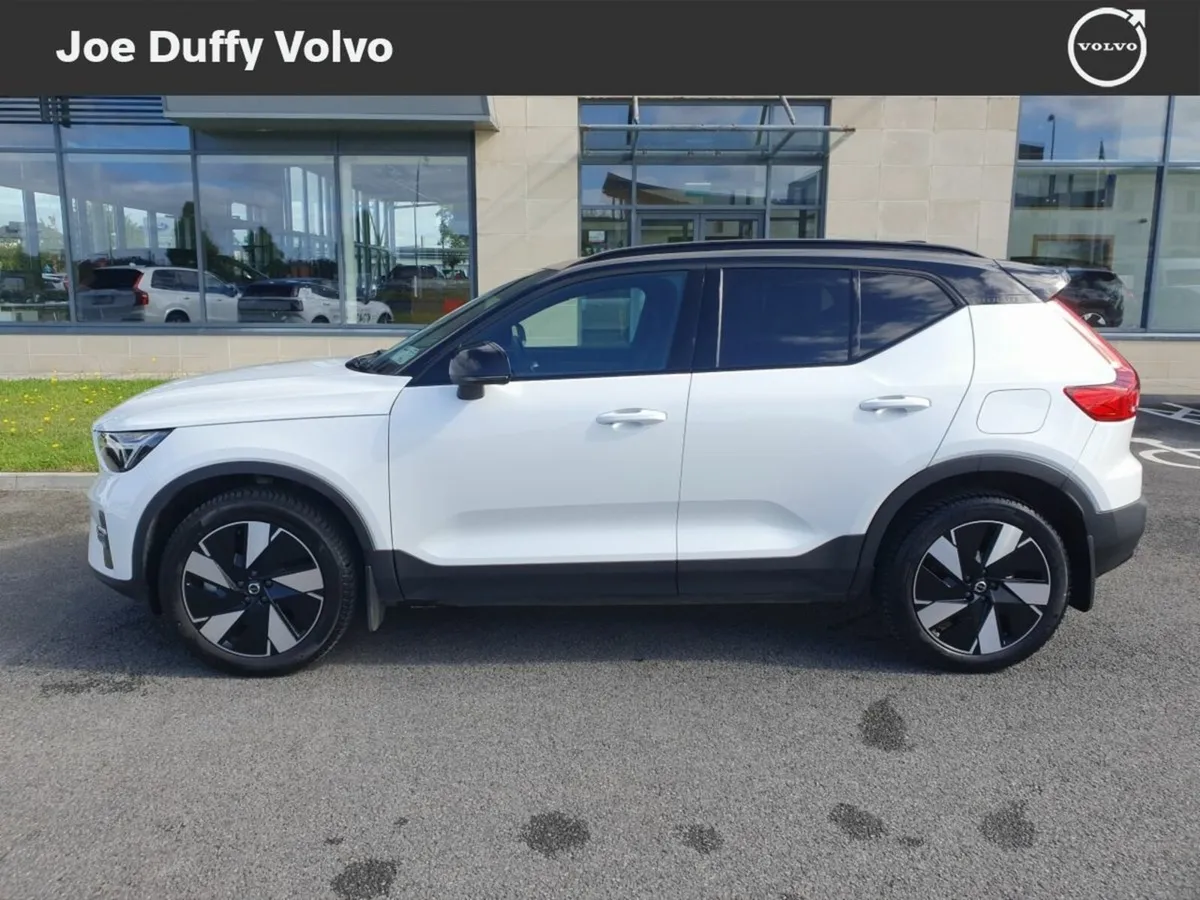 Volvo XC40 Plus Standard Range - Image 4
