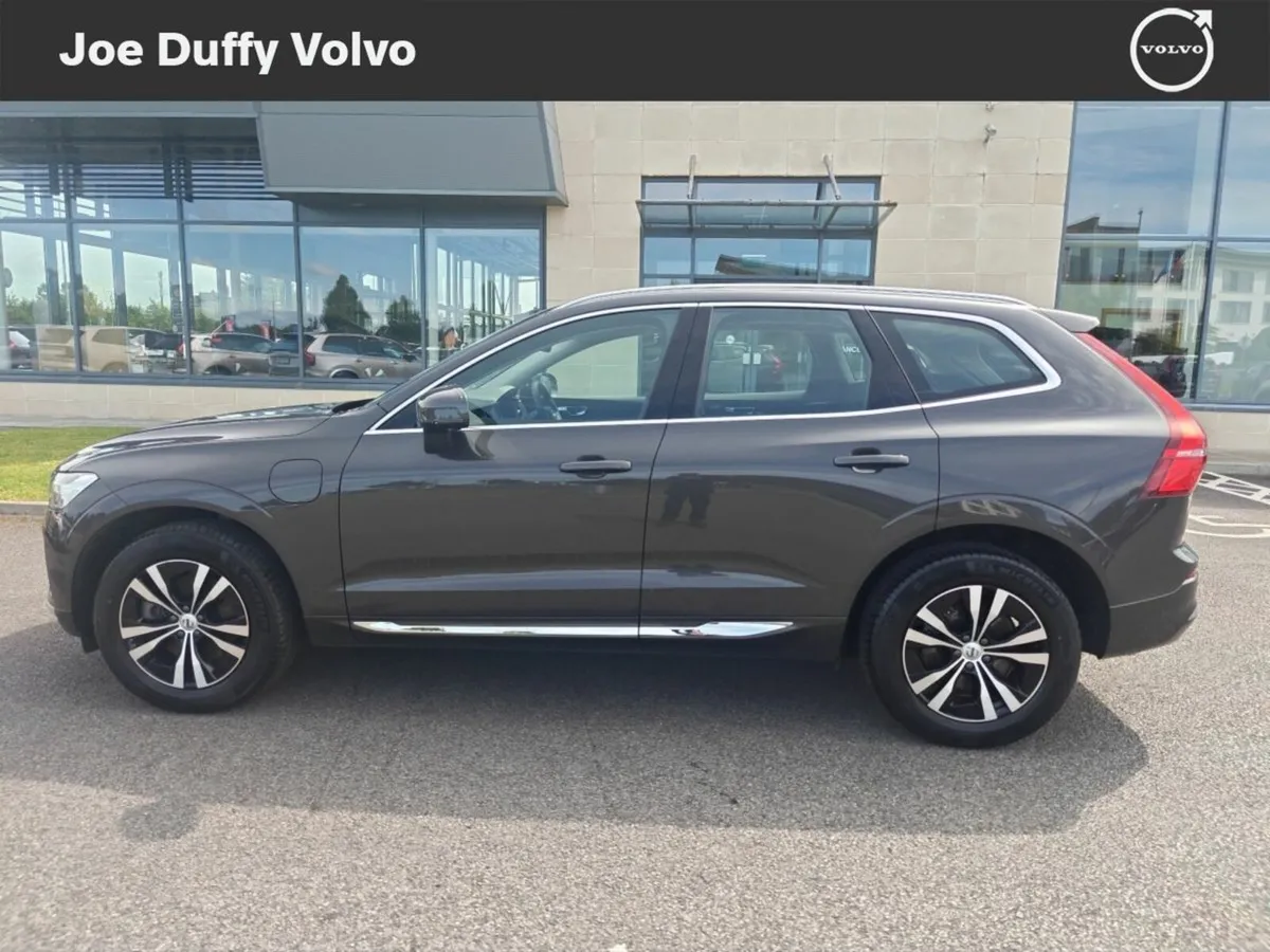 Volvo XC60 Xc60 Core T6 Phev Awd Auto  Core  Recha - Image 4