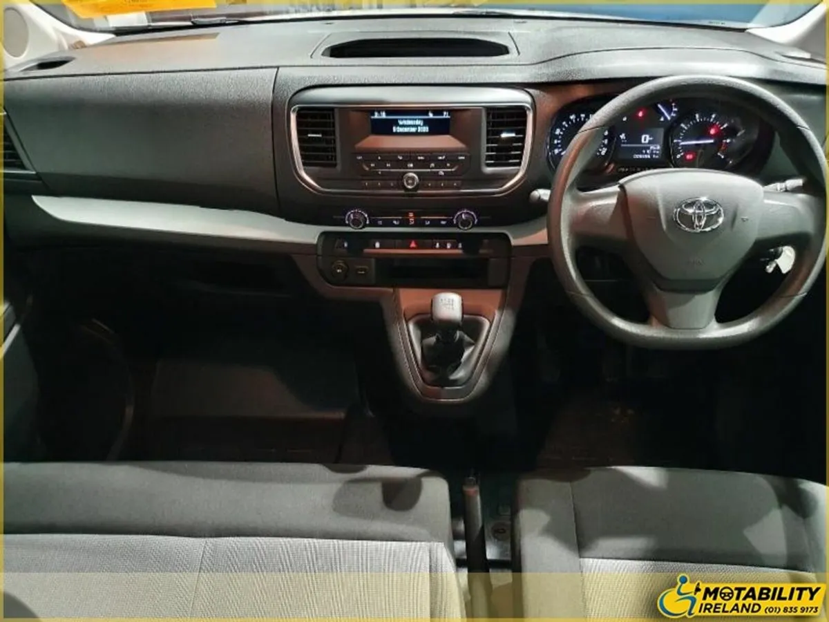 Toyota Proace Wheelchair Accessible Car - Image 2