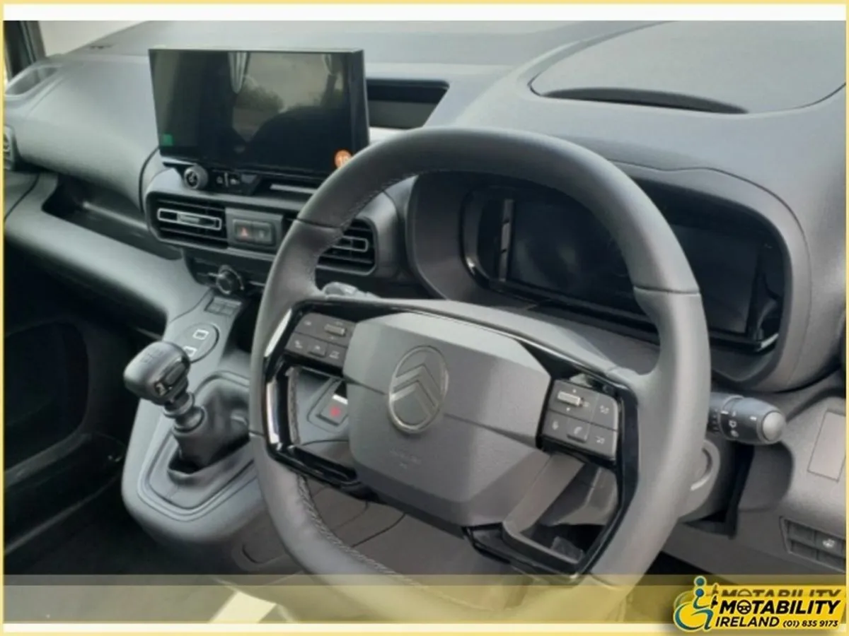 Citroen Berlingo Wheelchair Accessible Taxi NEW MO - Image 2