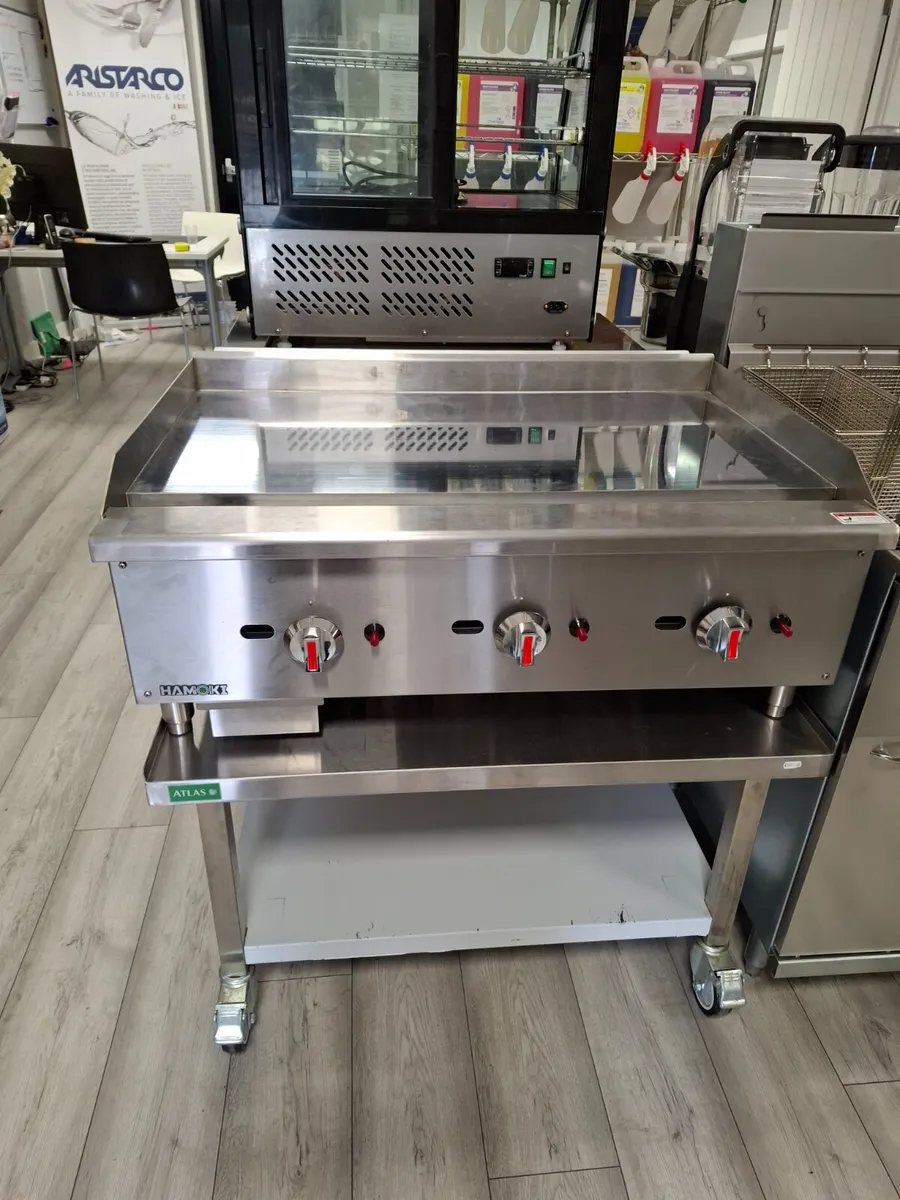 900mm Griddle with Chrome Plate Nat/LPG Gas - Image 1