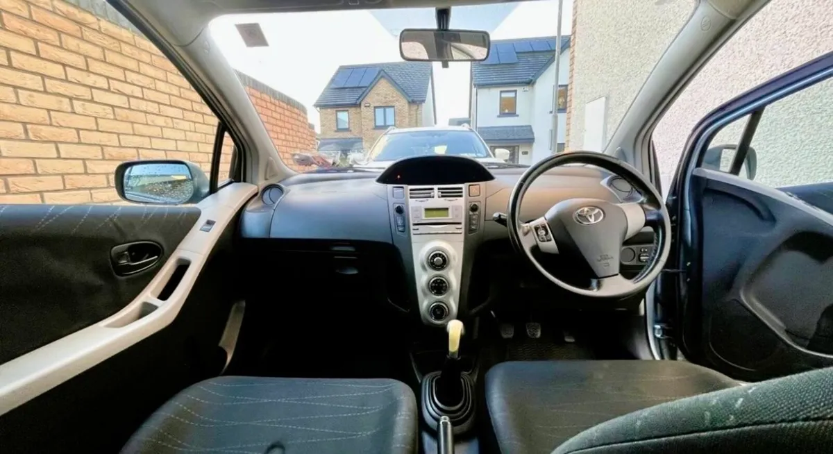 ✅Toyota Yaris 1.3 | €2,950✅ - Image 4