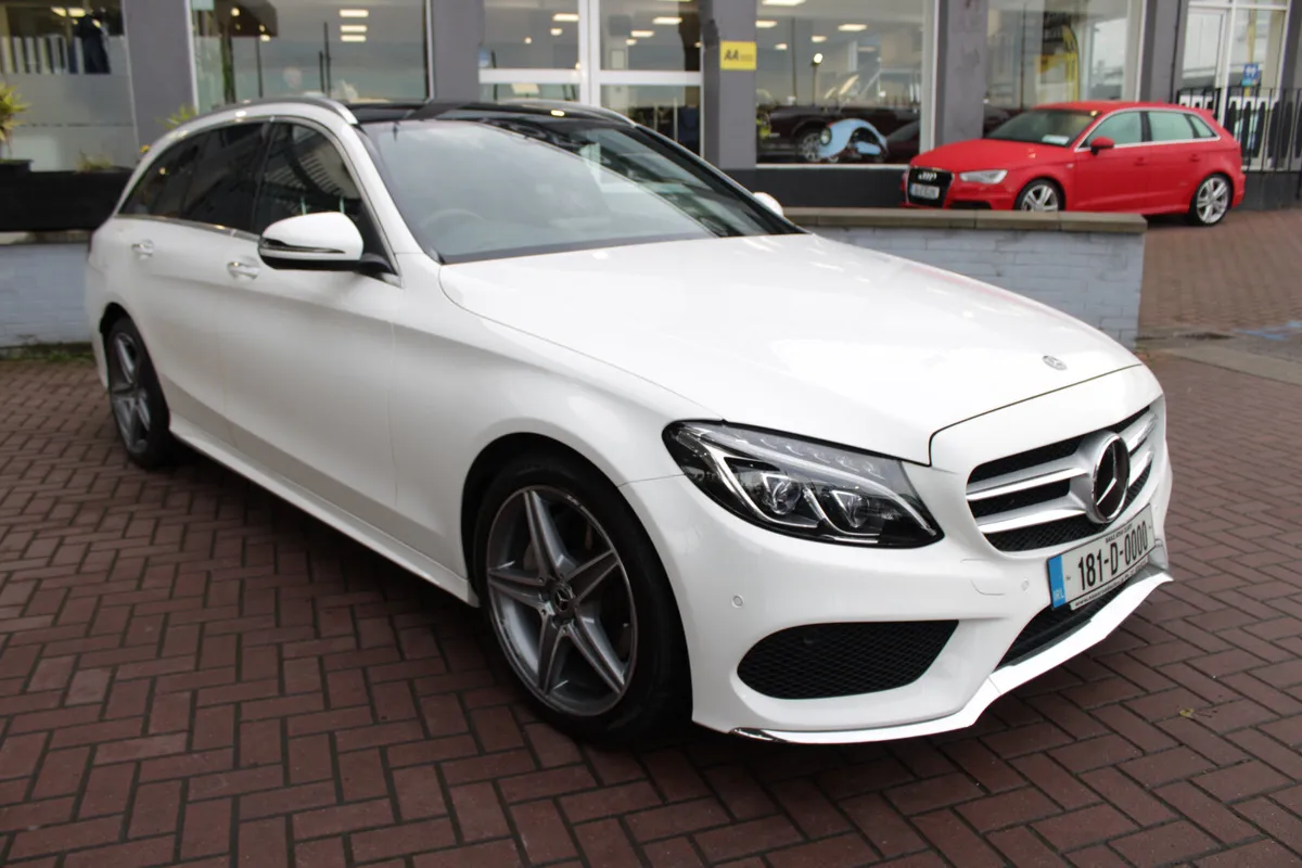 C220D AMG-LINE LAUREUS EDITION WITH PANORAMIC SUNR - Image 2