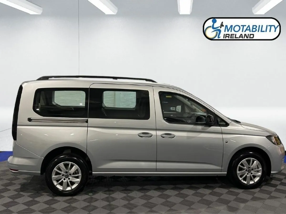 Volkswagen Caddy Wheelchair Accessible - Image 3
