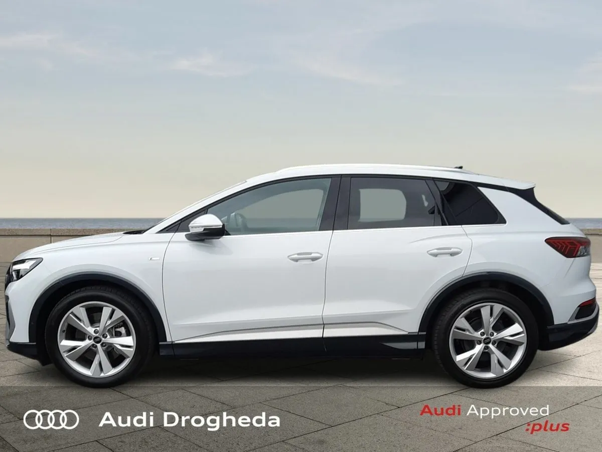 Audi Q4 e-tron S line 45 - Image 4