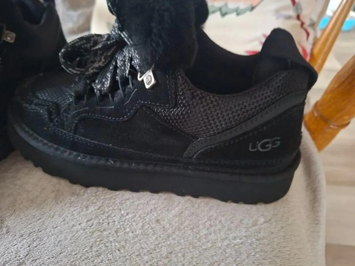 ugg black lowmel - Image 2