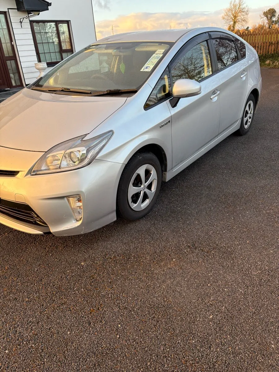Toyota Prius 161 - Image 4