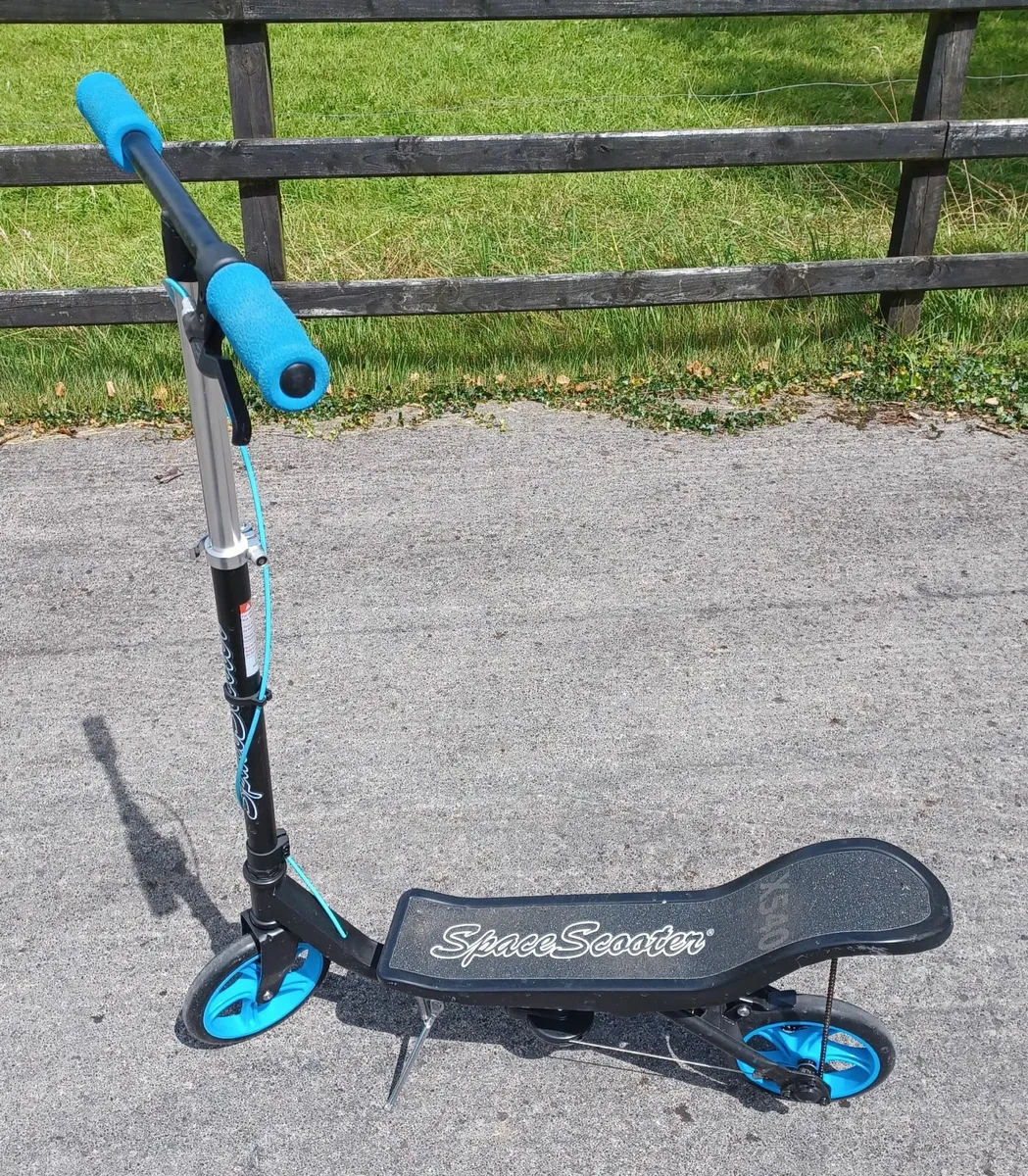 Scooters - Image 2