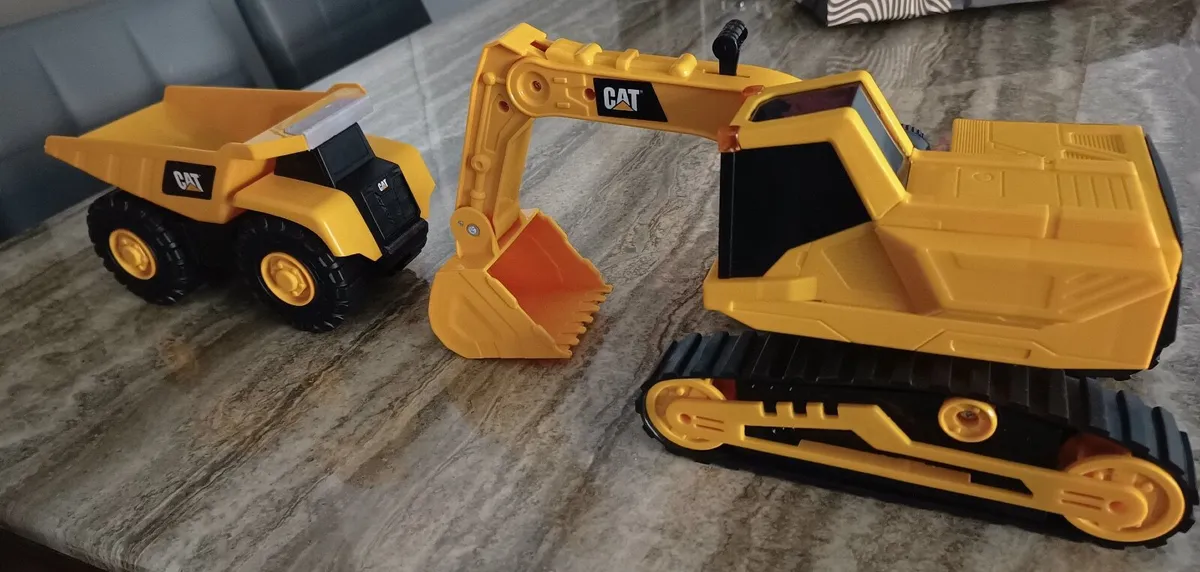 2 Caterpillar Toy Trucks - Image 1
