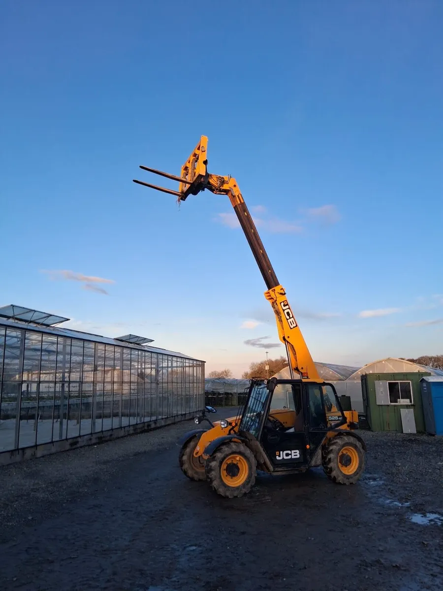 JCB 525-60 telehandler - Image 3