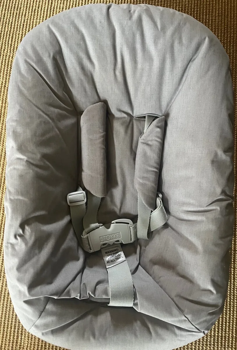 Stoke Tripp Trapp Newborn Seat