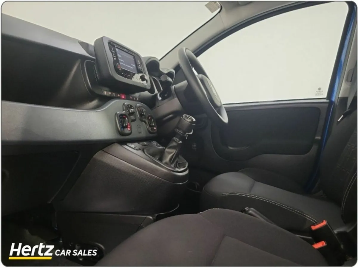 Fiat Panda MHEV 1.0 Petrol Manual - Image 4