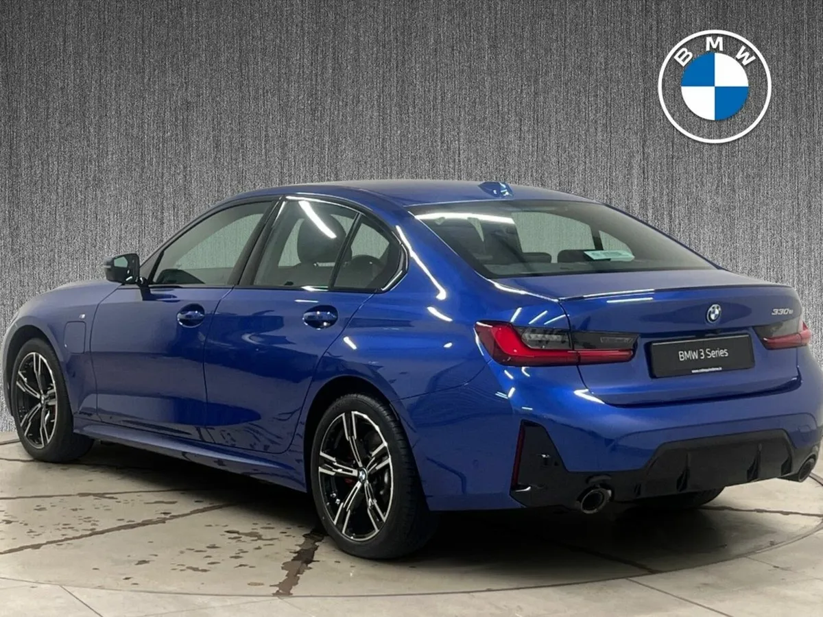 BMW 3-Series 330e M Sport LCI2 PRO / COMFORT PACK - Image 3