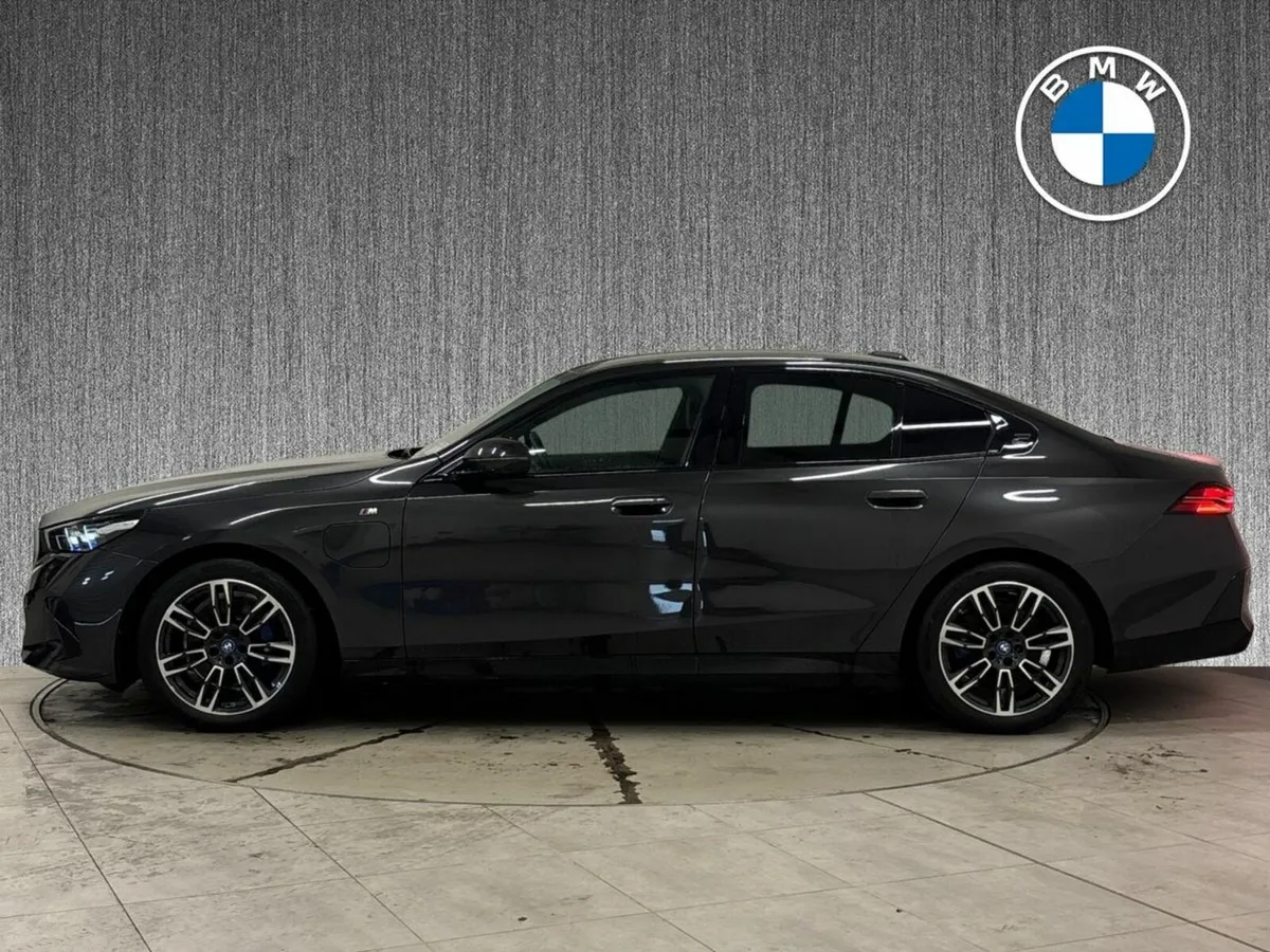 BMW 5-Series 530e e M Sport Saloon, Sunpro, Comf P - Image 4
