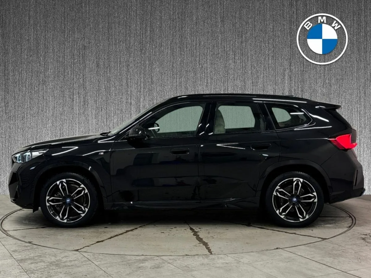 BMW iX1 xDrive30 M Sport - Image 3