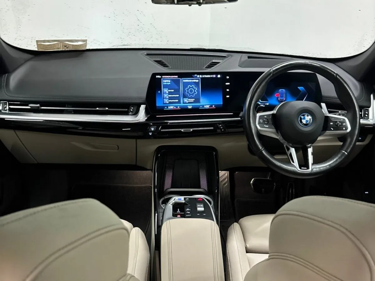 BMW iX1 xDrive30 M Sport - Image 4
