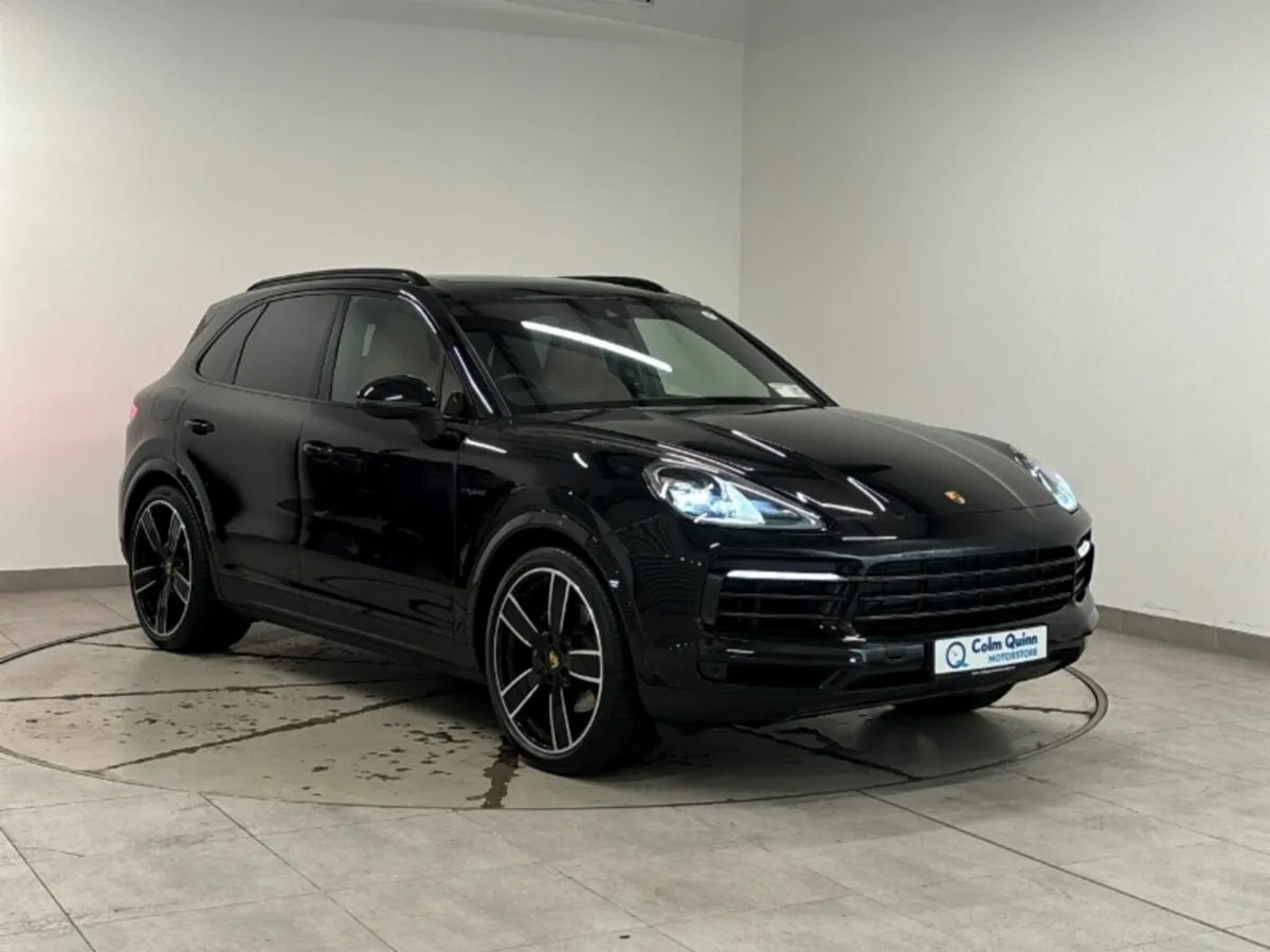 Porsche Cayenne E-HYBRID 3.0 V6 4WD - Image 1