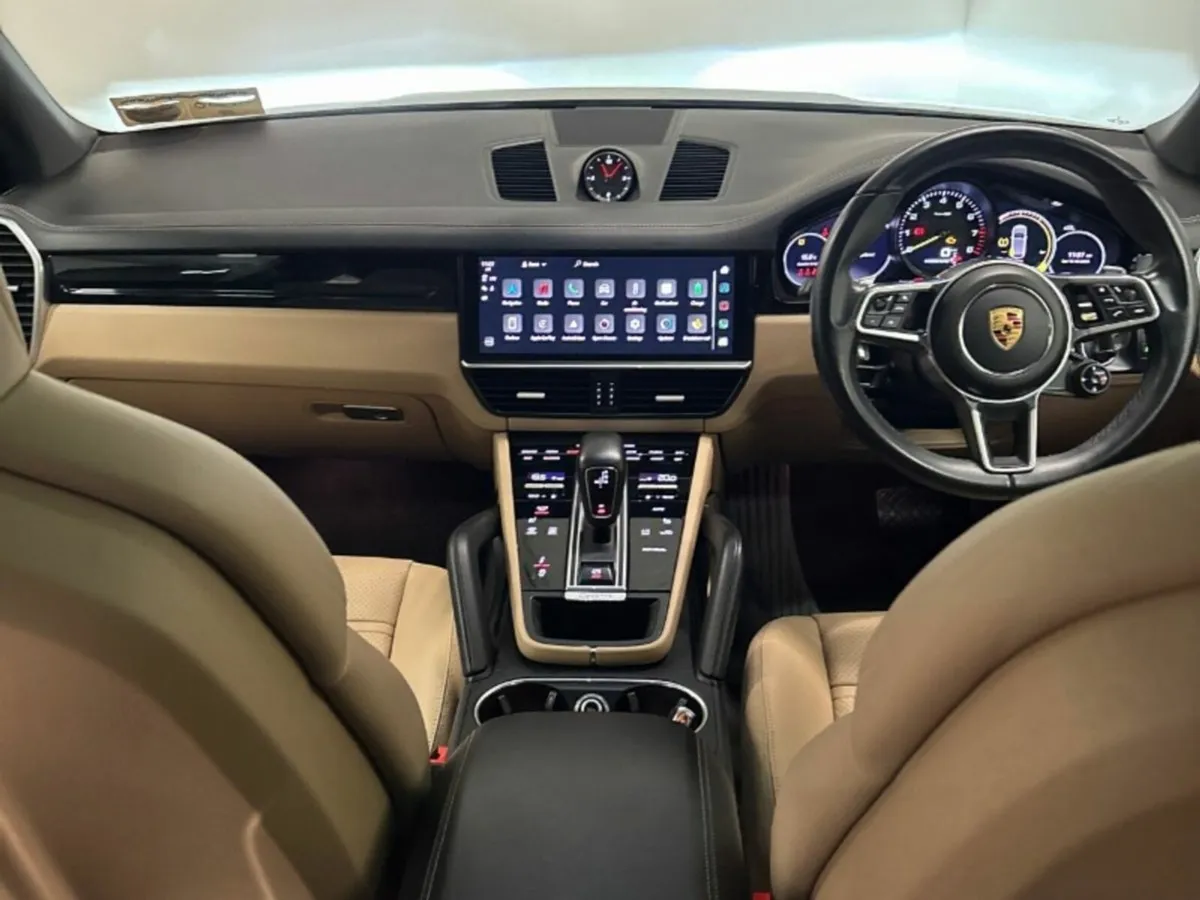 Porsche Cayenne E-HYBRID 3.0 V6 4WD - Image 4