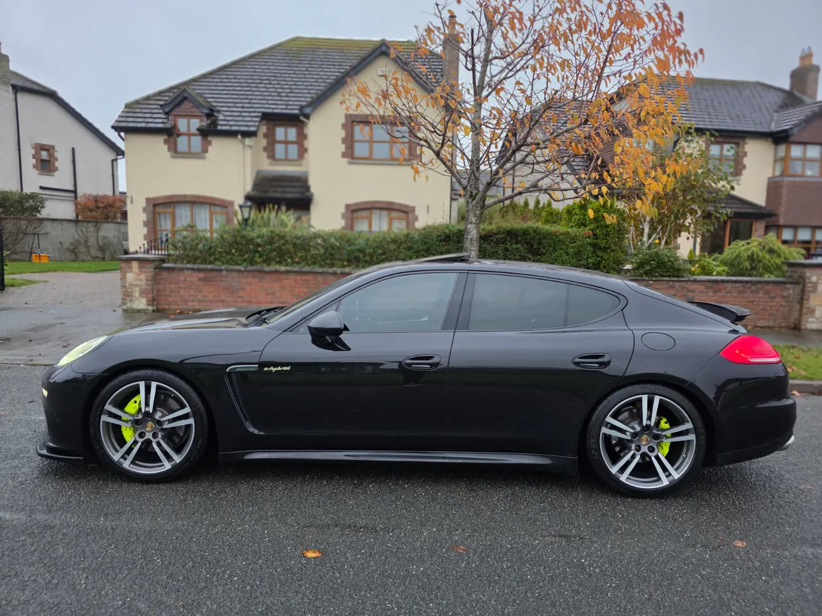 141 PORSCHE PANAMERA S TOP SPEC! - Image 4