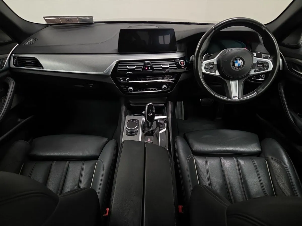 BMW 5-Series 520d xDrive M Sport - Image 4