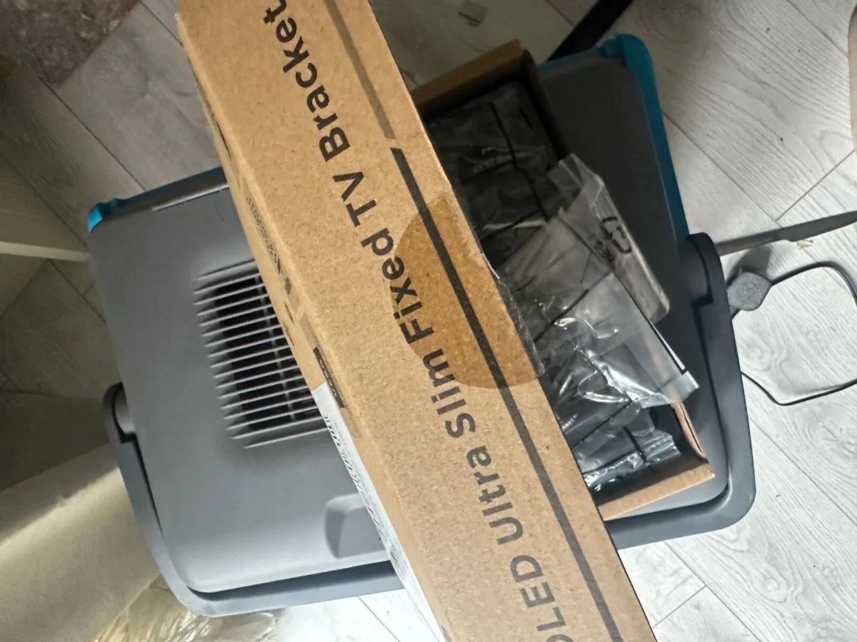 Tv bracket ultra slim - Image 2