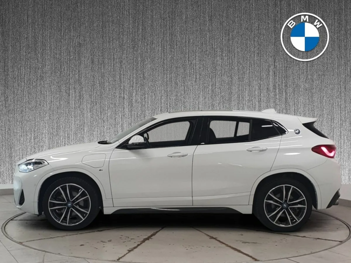 BMW X2 xDrive25e M Sport PHEV PAN ROOF - Image 4