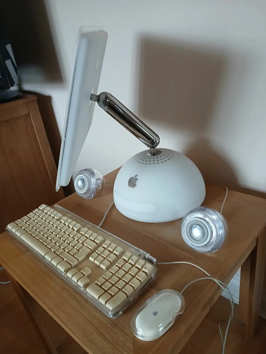 Apple IMac G4 - Image 4