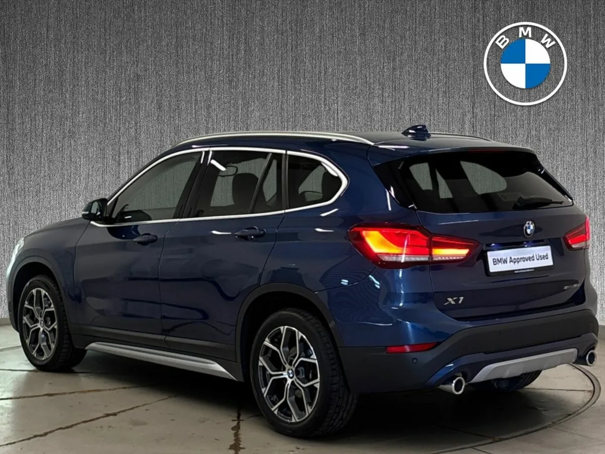 BMW X1 sDrive18d xLine AUTO 5DR - Image 3
