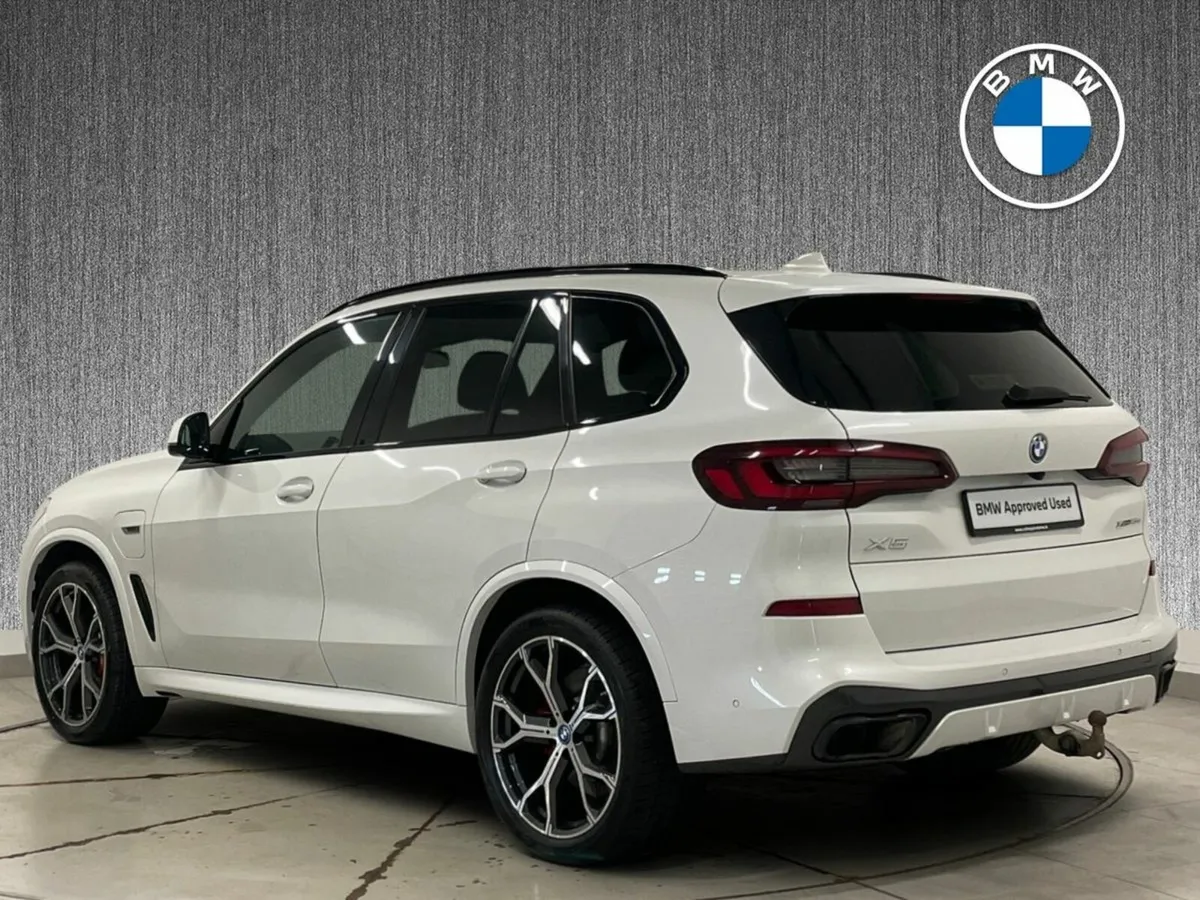 BMW X5 xDrive45e PHEV M Sport / Pro Pack / Pan Roo - Image 3