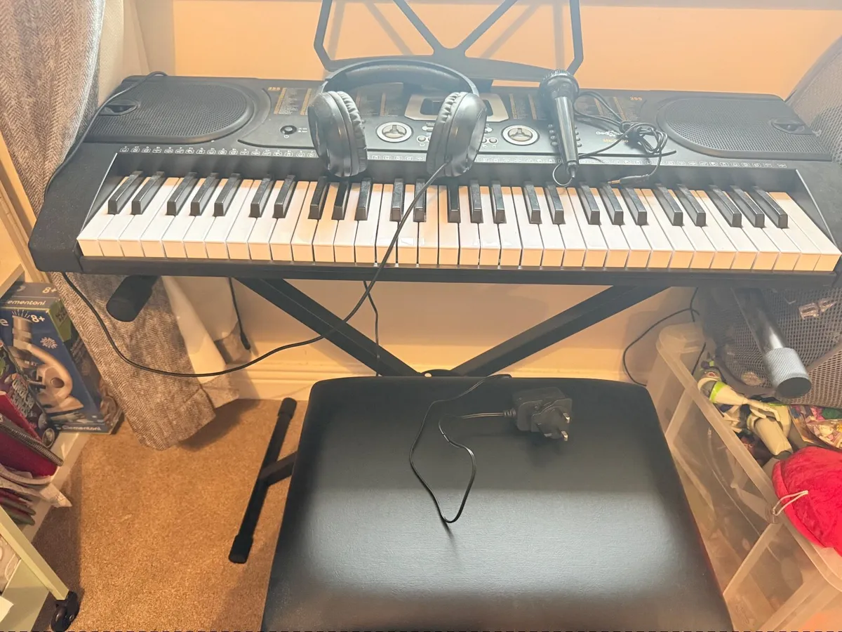 Piano Keyboard - Image 3