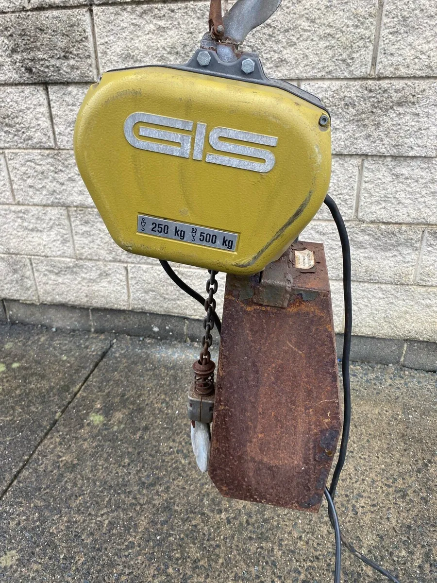 GIS ELECTRIC CHAIN HOIST SINGLE PHASE - Image 1