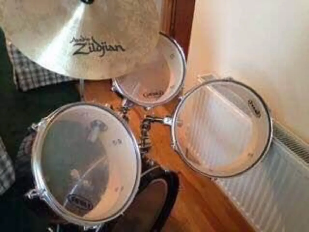 Drums pearl jazz with z cymbals - Image 1
