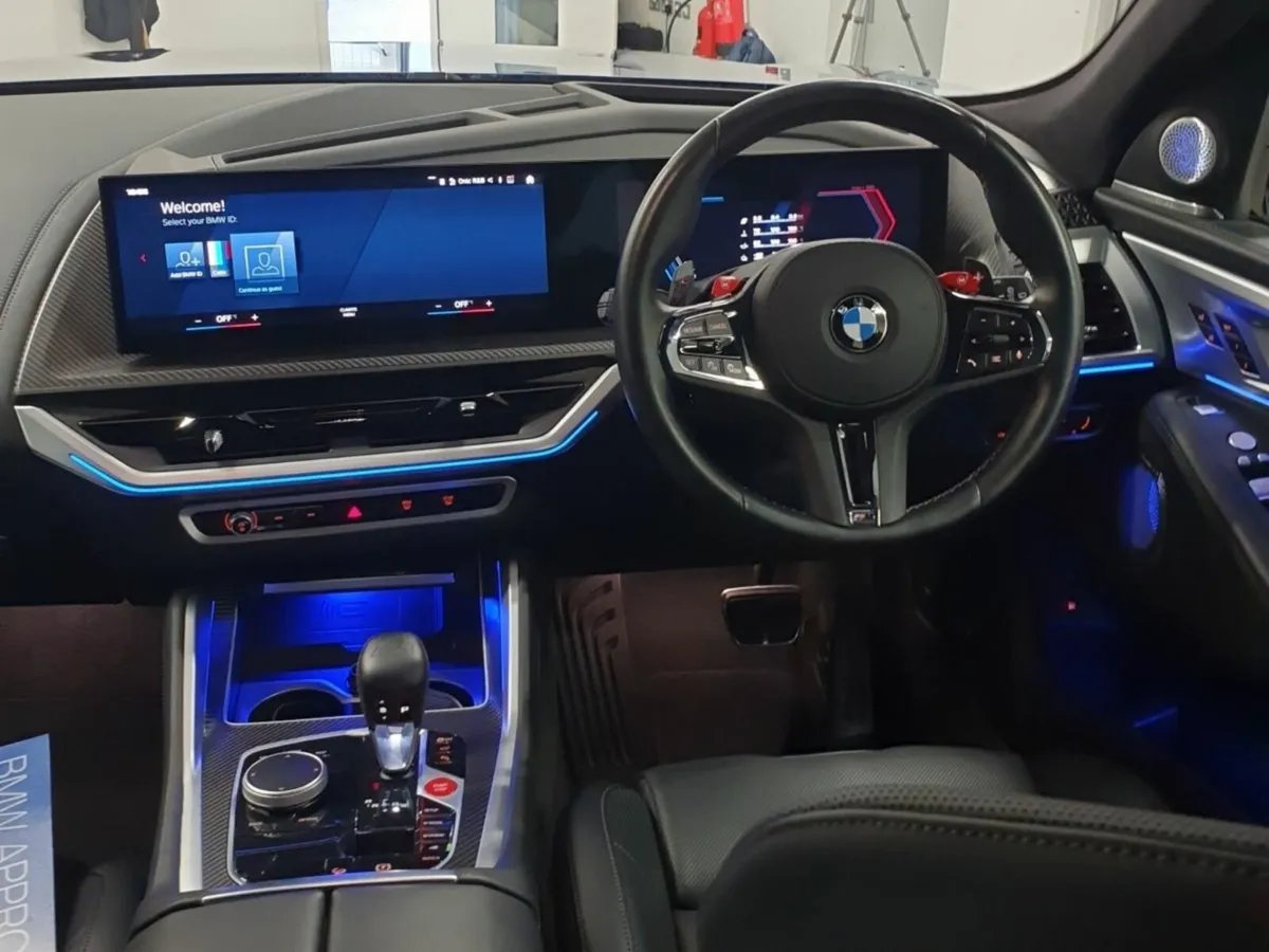 BMW XM M Sport 4.4L - Image 4