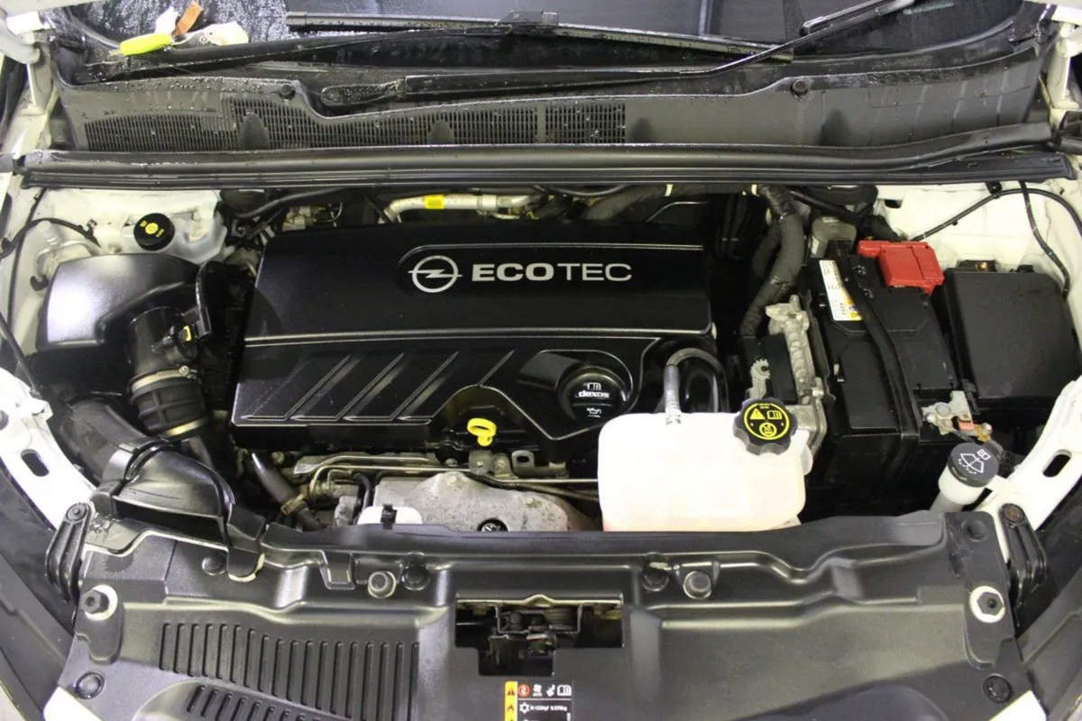 Opel Mokka SC 1.6 Cdti 136PS 6 Speed S/S - Image 4