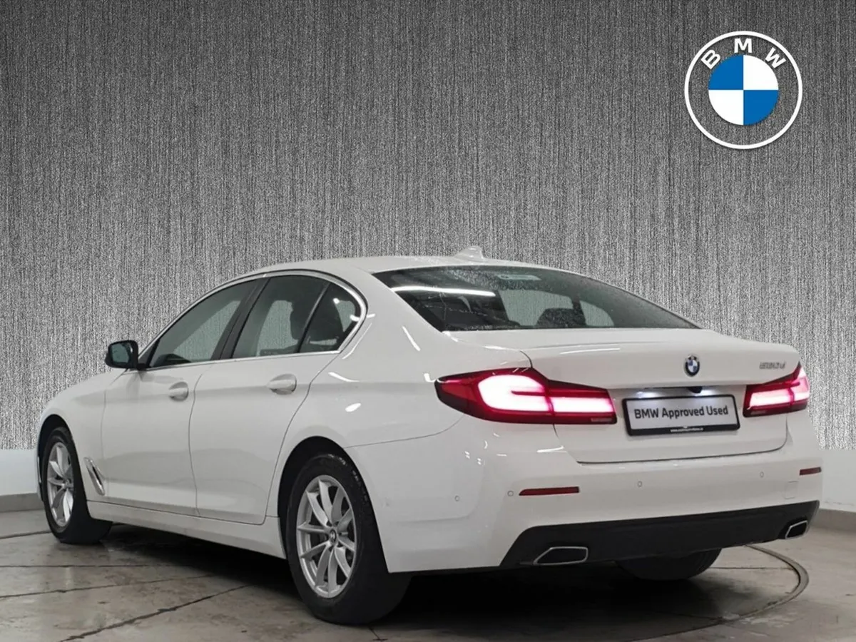 BMW 5-Series 520D SE 4DR Saloon AUTO - Image 2