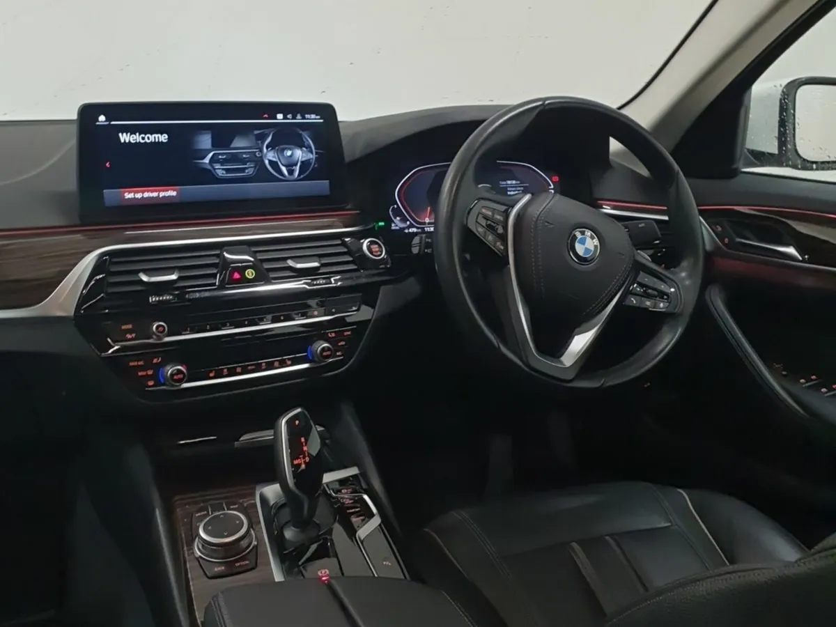 BMW 5-Series 520D SE 4DR Saloon AUTO - Image 4