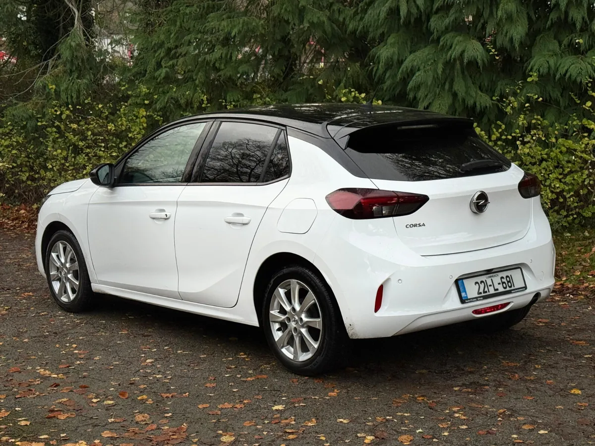 2022 OPEL CORSA 1.2 PETROL SRi - Image 4
