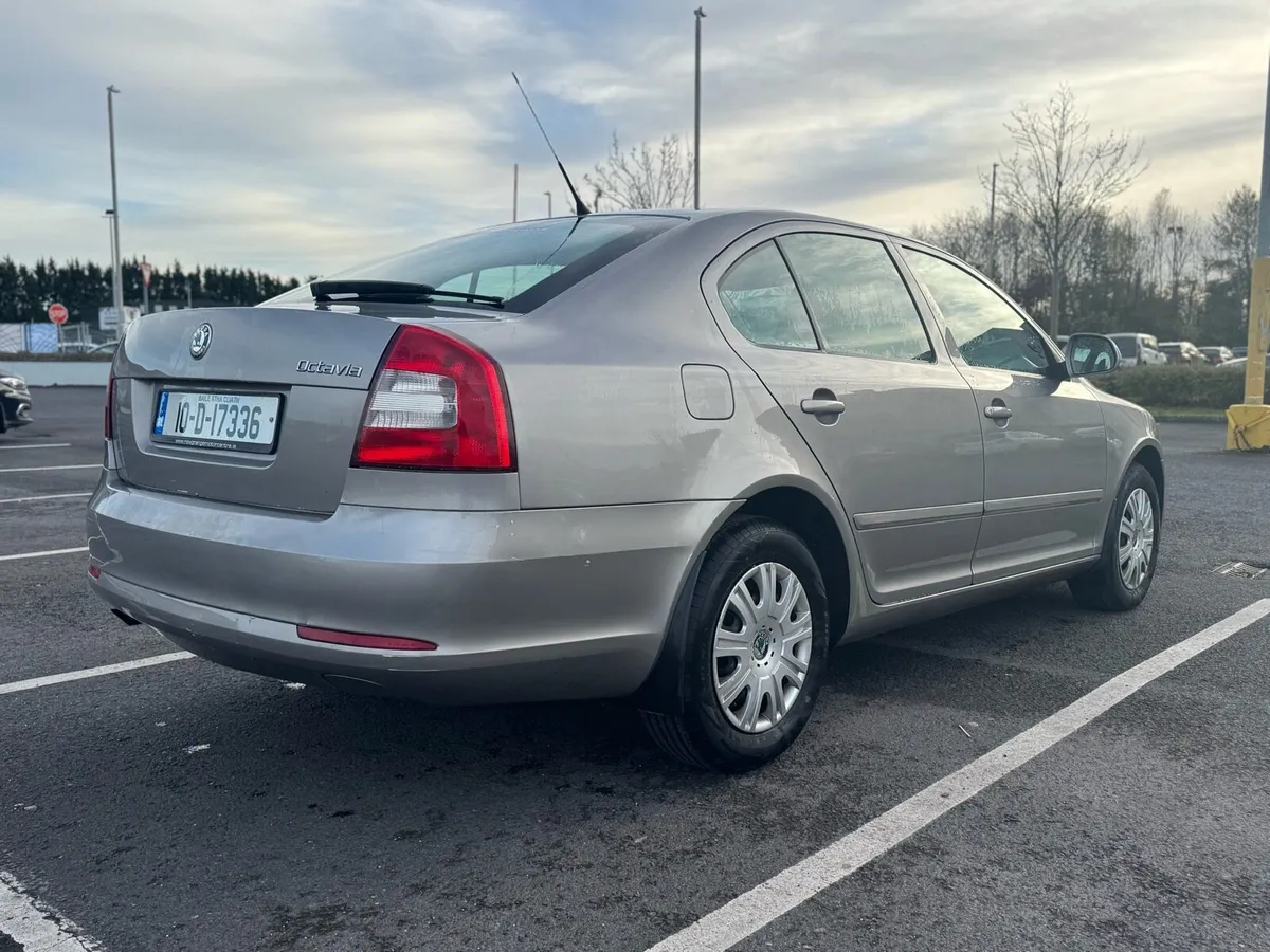 Skoda Octavia 1.2 Petrol *NCT 8/26 *TAXED&SERVICED - Image 4
