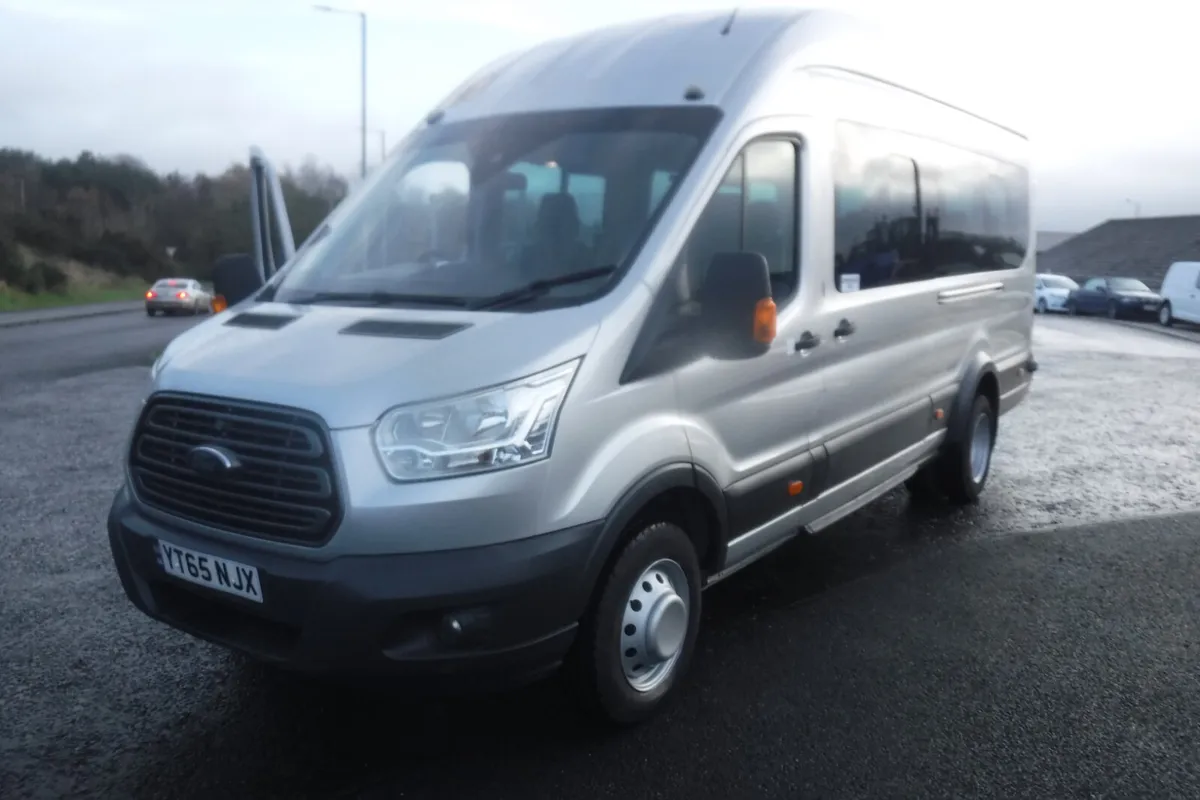 Ford Transit 2015 17 seat minibus 71161 miles. Exc - Image 1