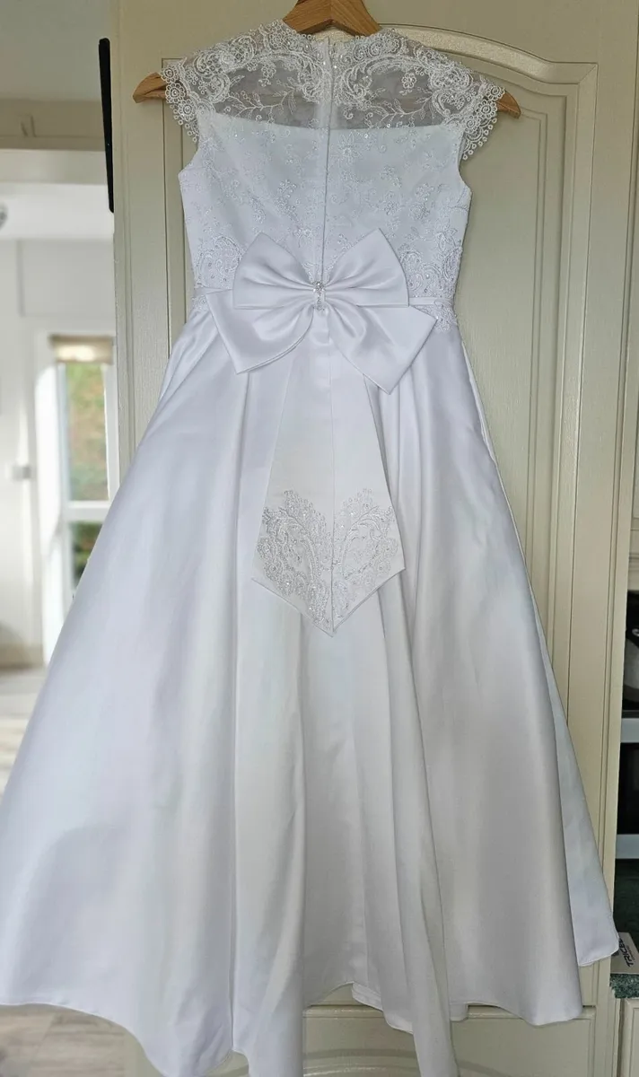 Beautiful Communion Dress - Image 4