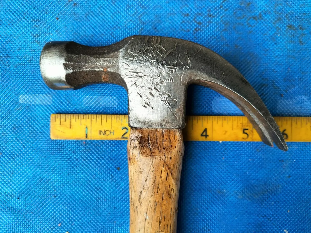 20oz Claw  Hammer - Image 4