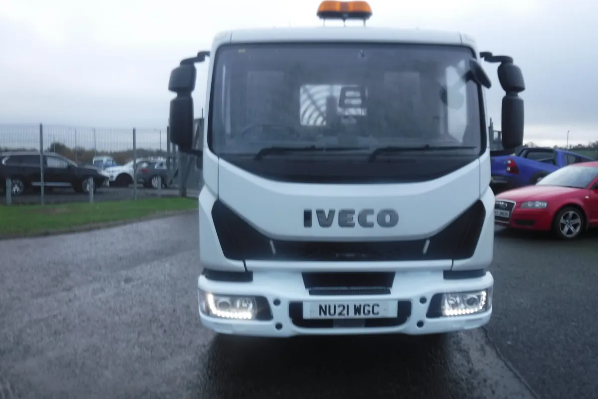 Iveco 75E 16 12ft  D.D.S tipper . 6 speed 2021. - Image 3